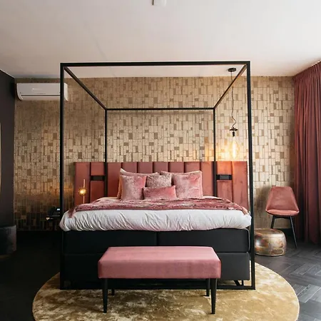 Otel Britannique 4*